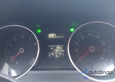 2015 Volkswagen Jetta 2.0L S z USA, uszkodzony, nr VIN 3VW2K7AJ0FM315449